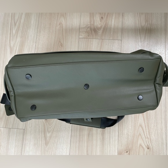 Calpak: Hue Laptop Duffel in Green - Picture 8 of 9